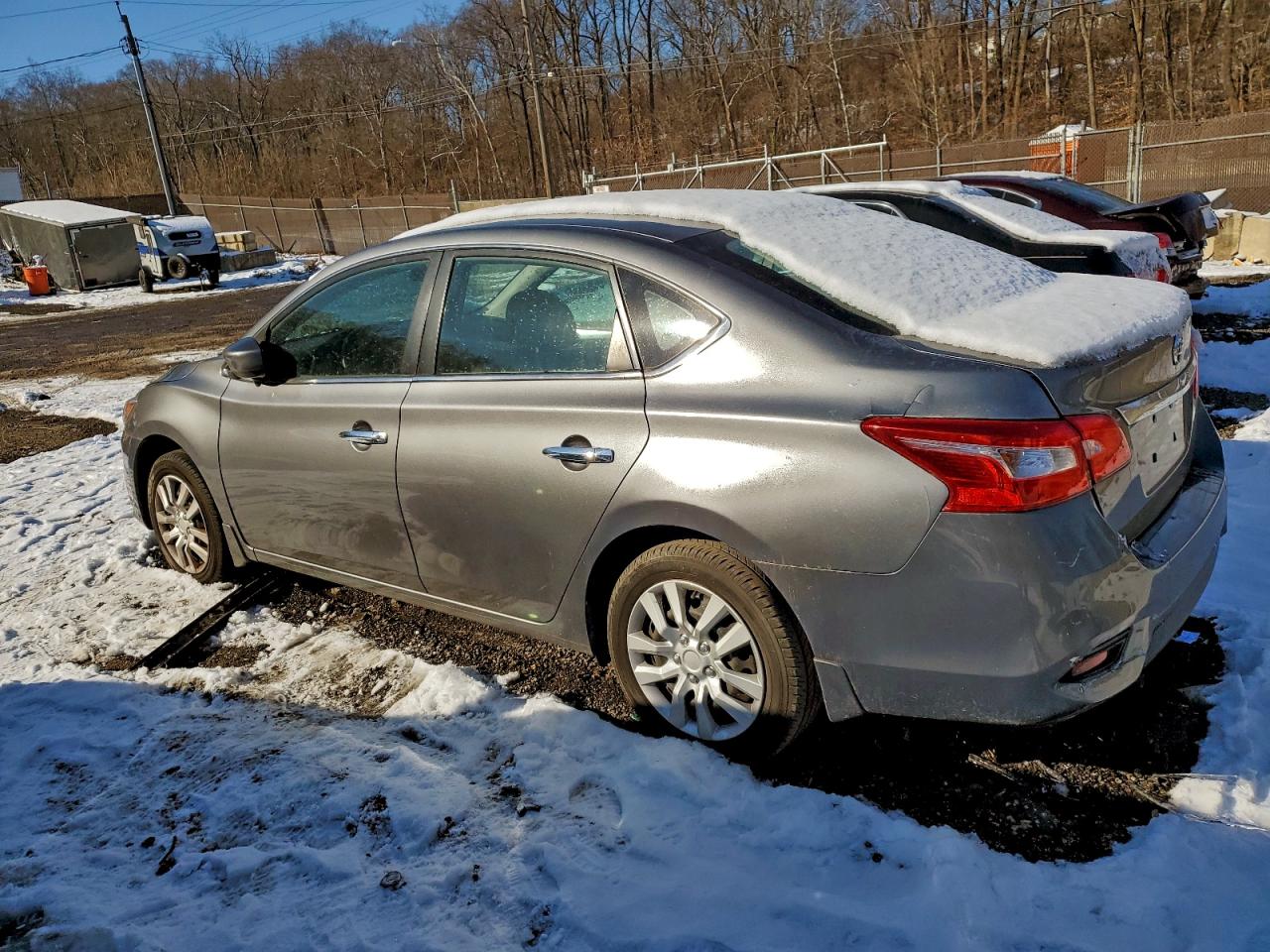 2017 NISSAN SENTRA S photo 2