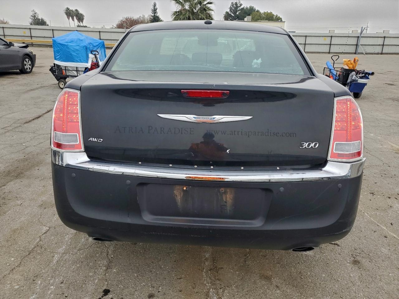 2014 CHRYSLER 300 photo 6