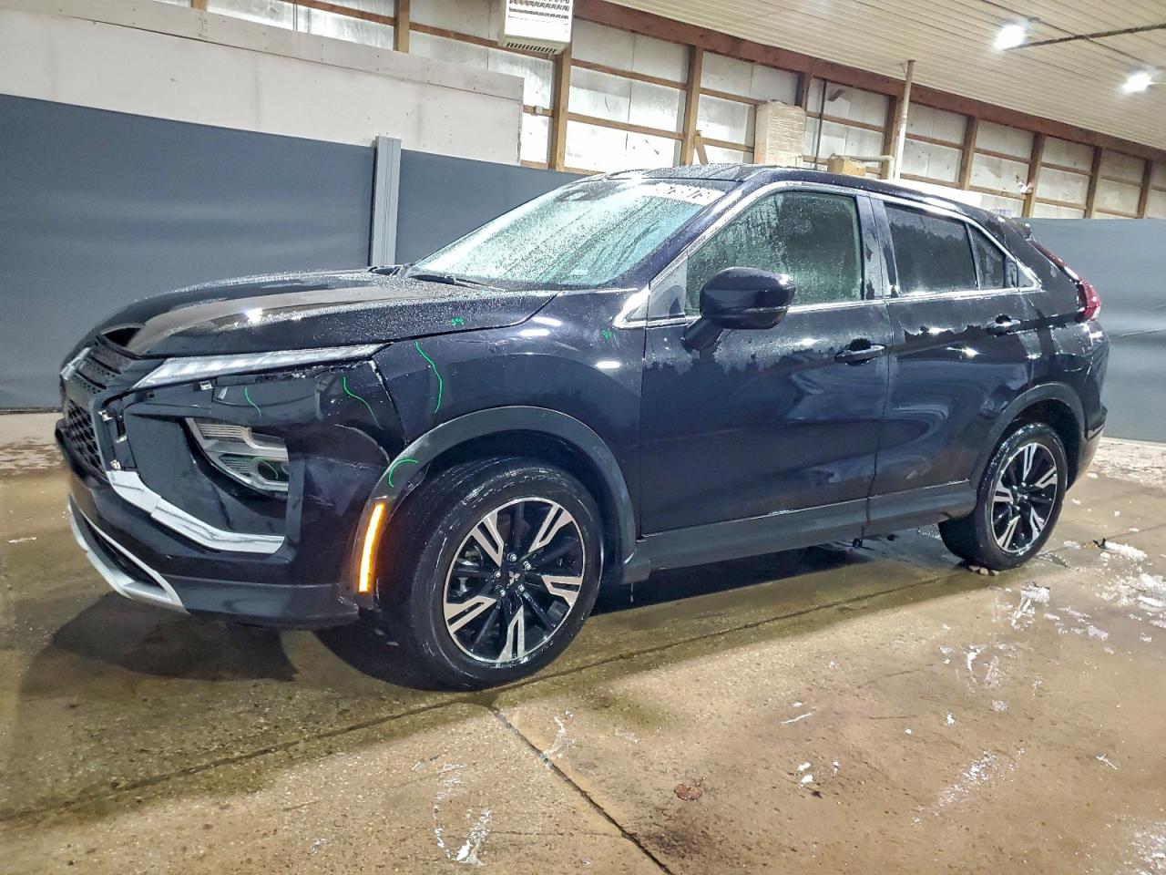 2025 MITSUBISHI ECLIPSE CROSS SE — FRONT END damage — photo 1