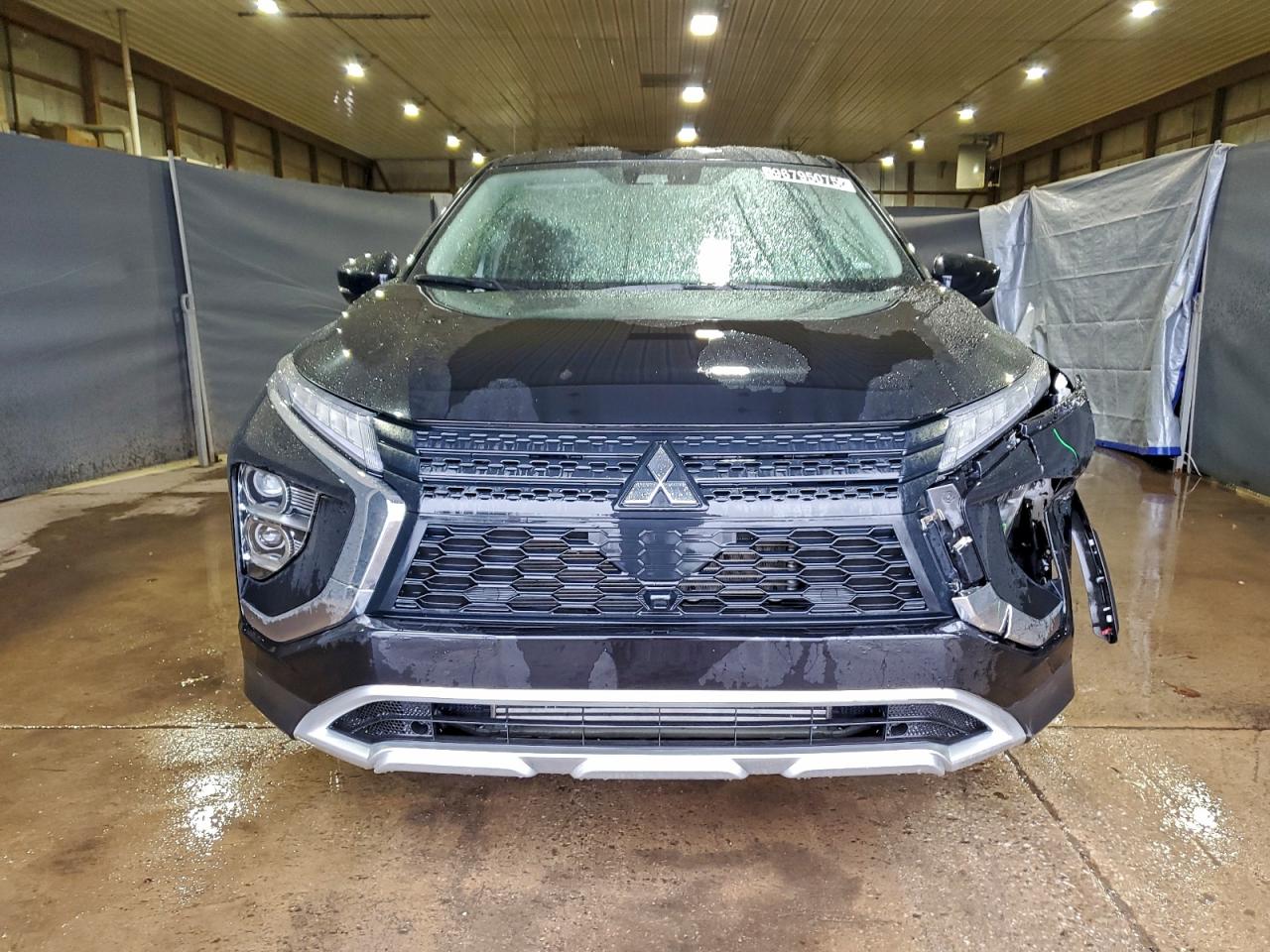 2025 MITSUBISHI ECLIPSE CROSS SE photo 5