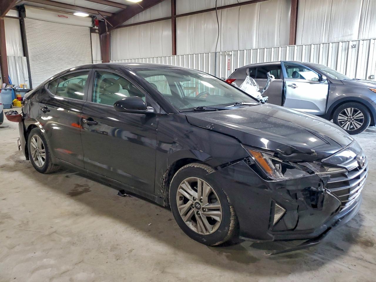 2020 HYUNDAI ELANTRA SEL photo 4