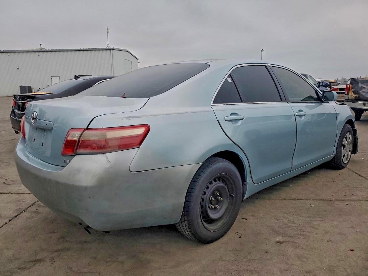 2009 TOYOTA CAMRY BASE photo 3