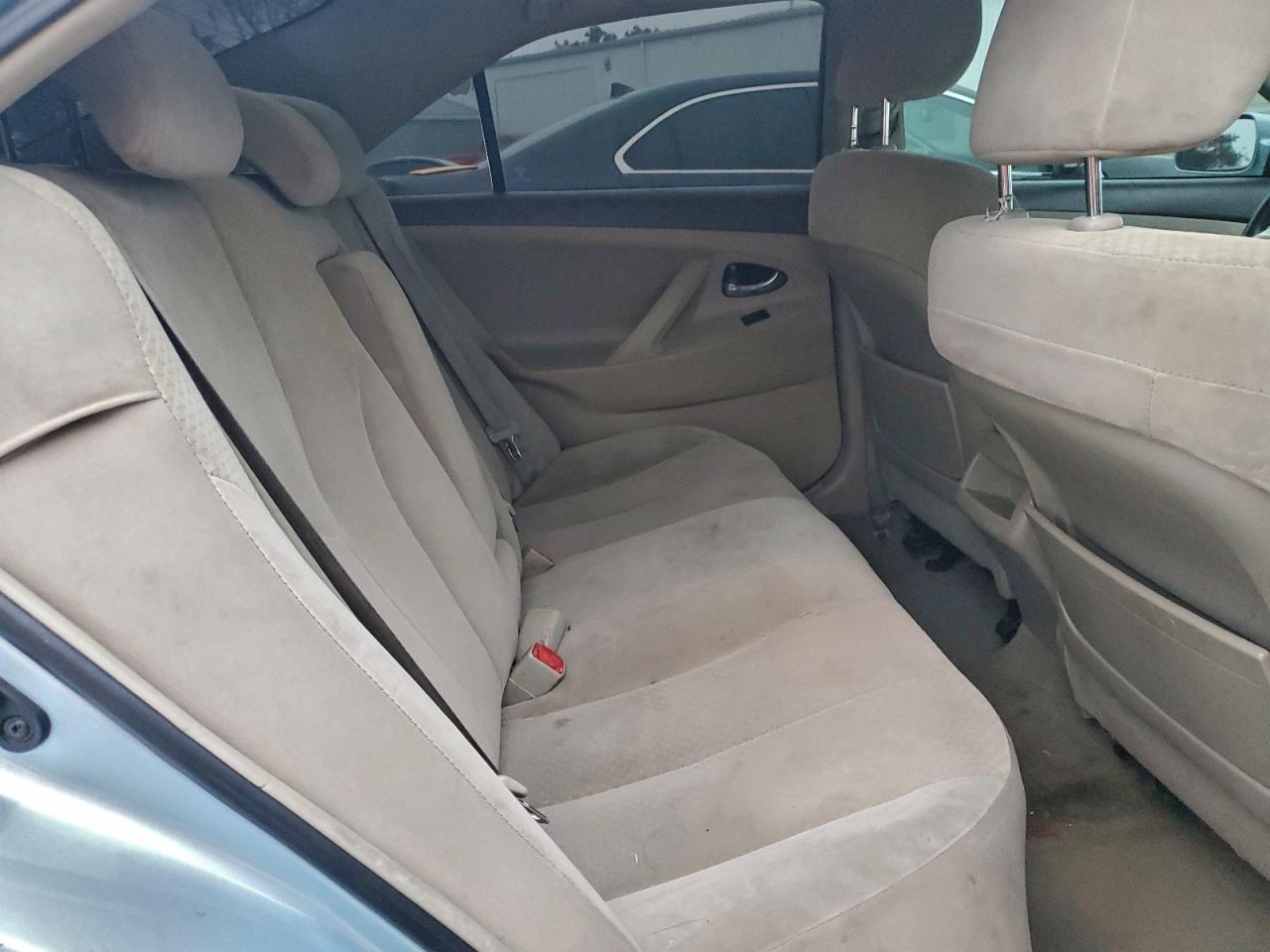 2009 TOYOTA CAMRY BASE photo 10