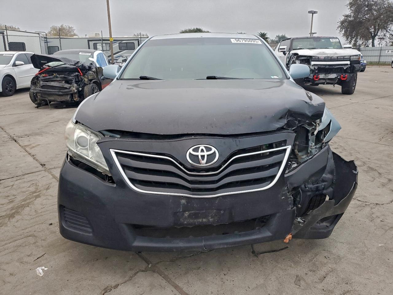 2009 TOYOTA CAMRY BASE photo 5