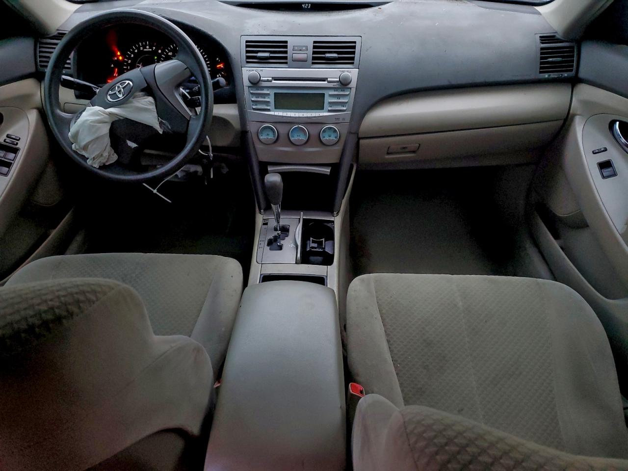 2009 TOYOTA CAMRY BASE photo 8
