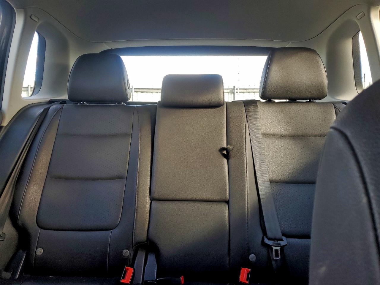 2016 VOLKSWAGEN TIGUAN S photo 10