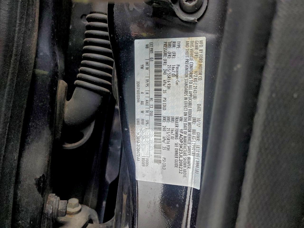 2018 FORD FOCUS SE photo 12