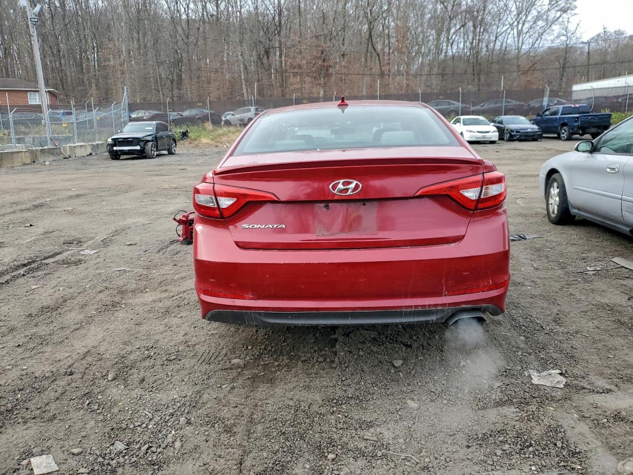 2017 HYUNDAI SONATA SE photo 6