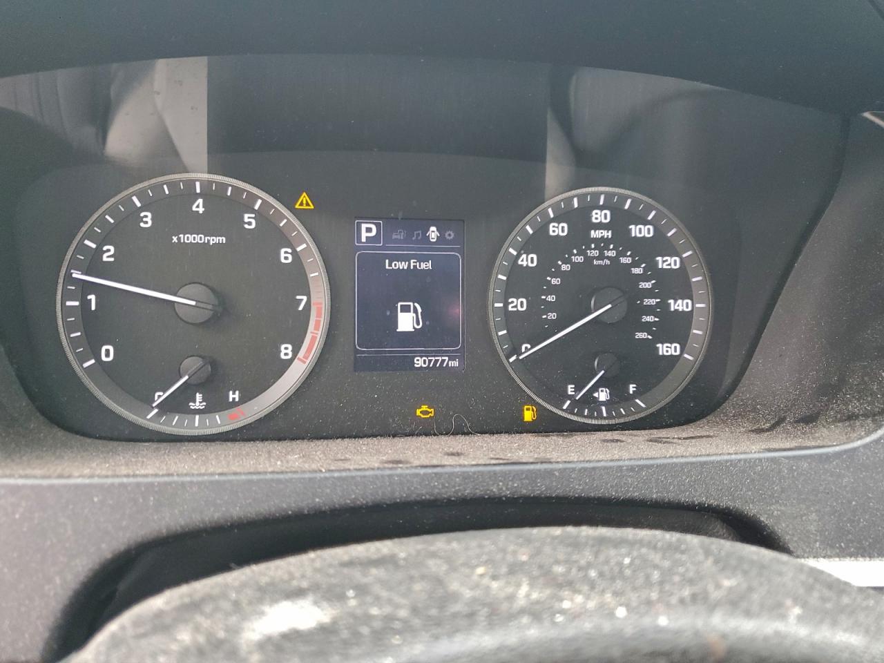 2017 HYUNDAI SONATA SE photo 9