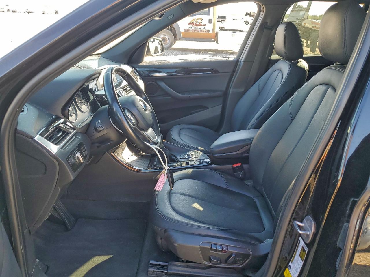 2016 BMW X1 XDRIVE28I photo 7