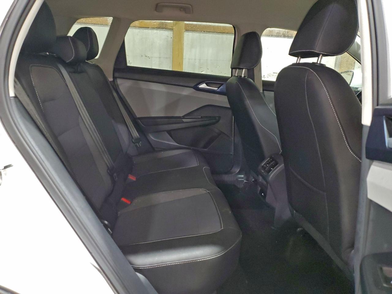 2024 VOLKSWAGEN TAOS SE photo 11