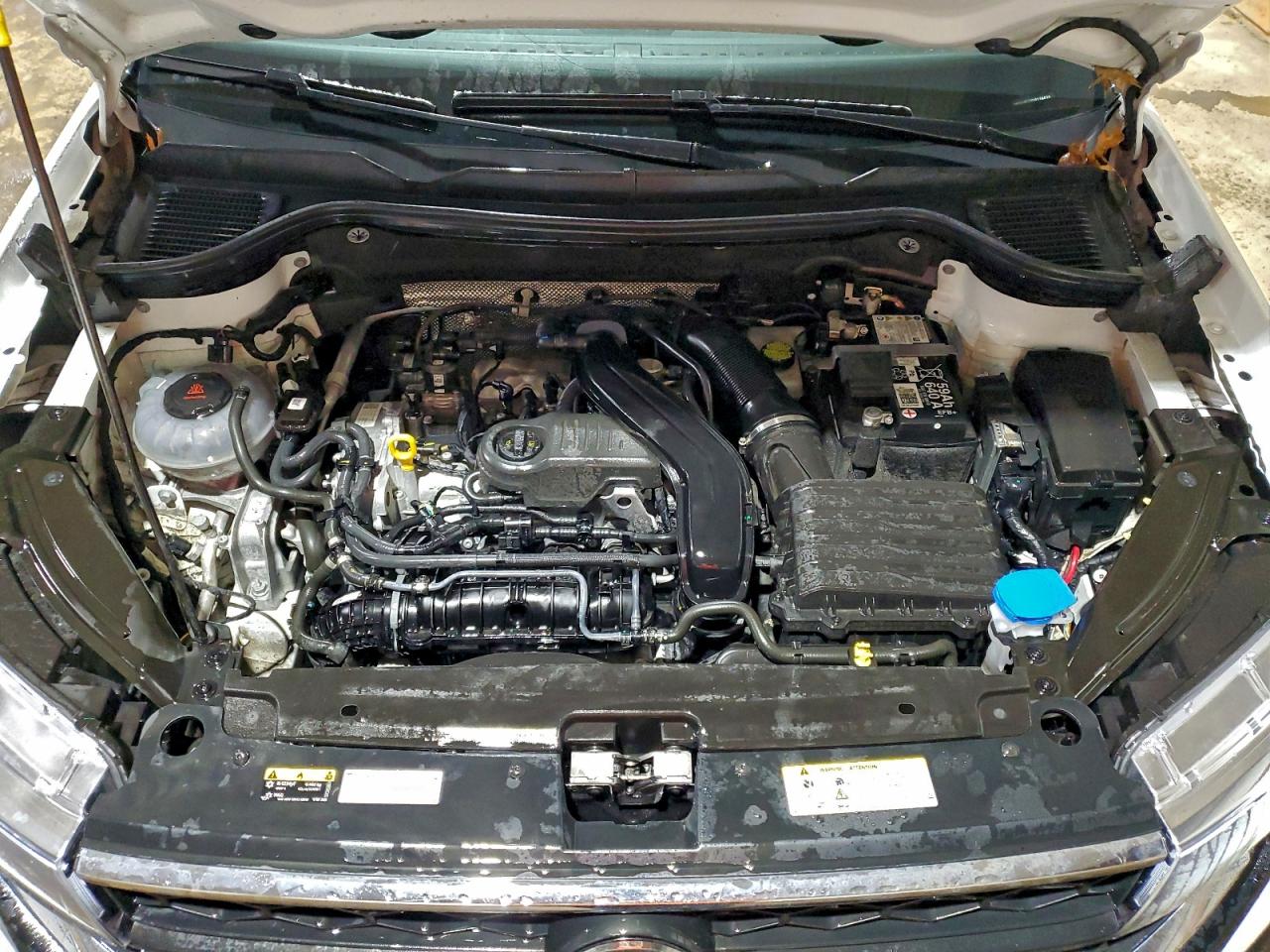 2024 VOLKSWAGEN TAOS SE photo 12