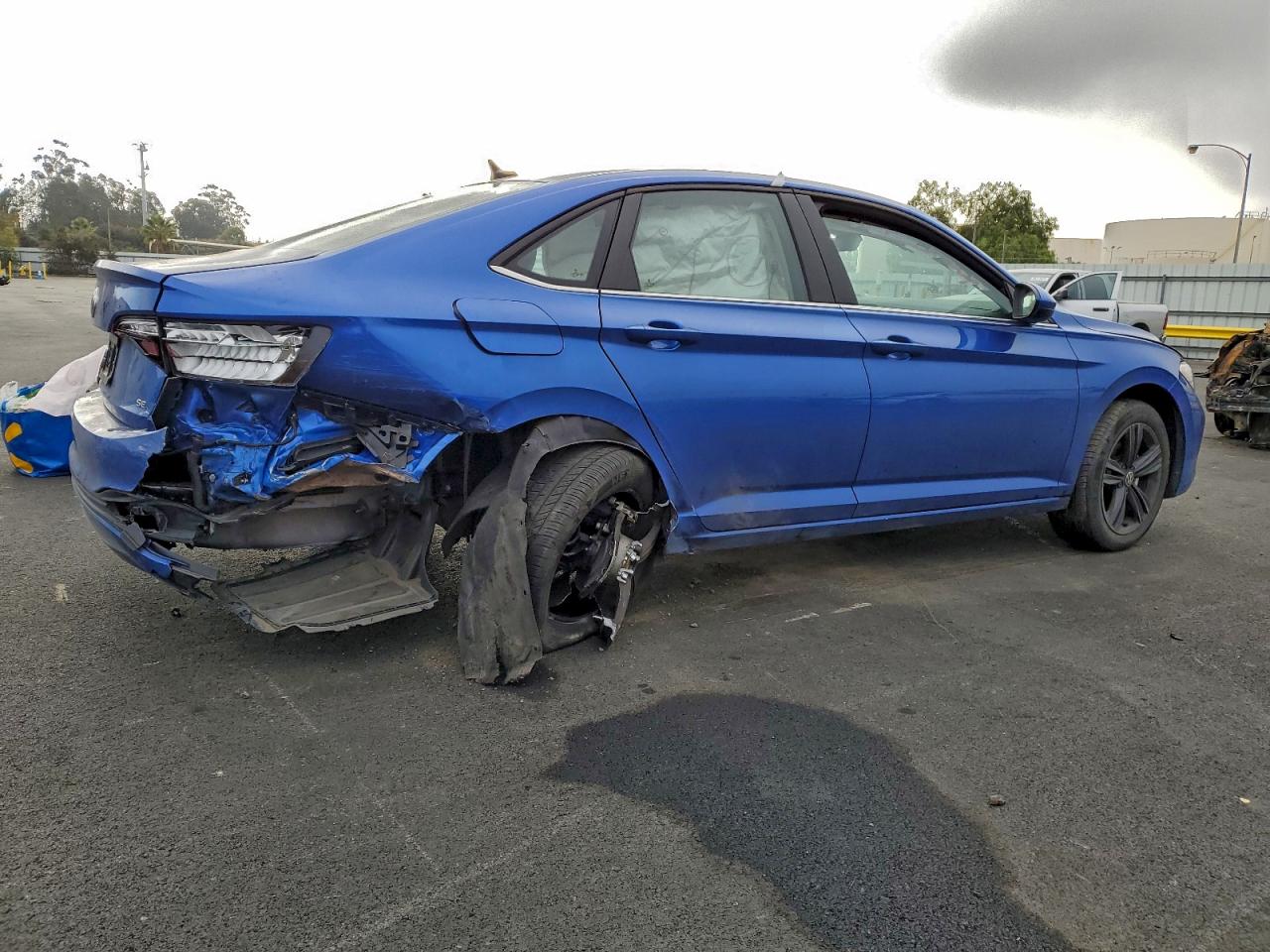2024 VOLKSWAGEN JETTA SE photo 3