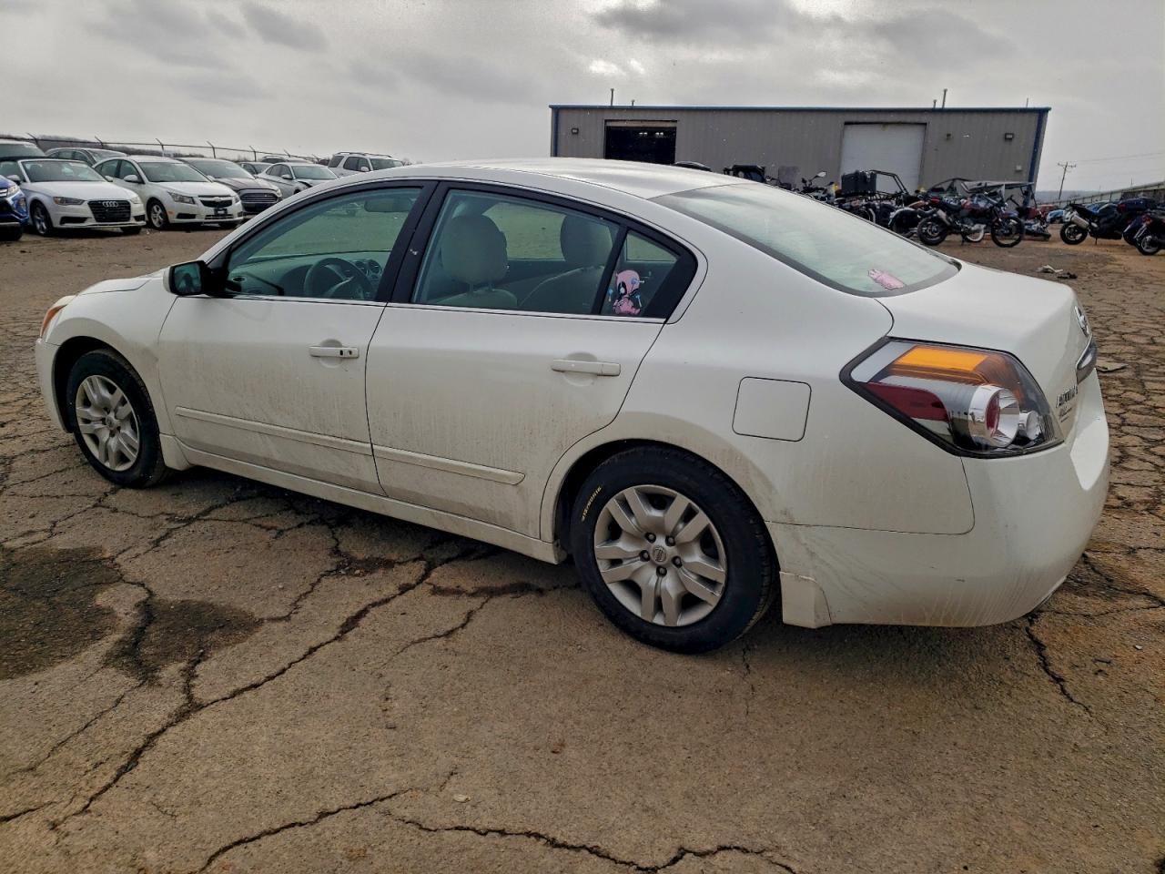 2011 NISSAN ALTIMA BASE photo 2