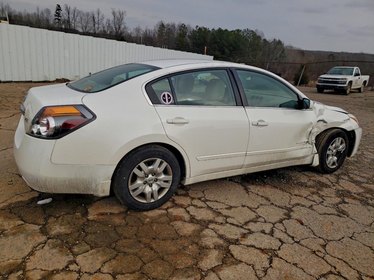 2011 NISSAN ALTIMA BASE photo 3