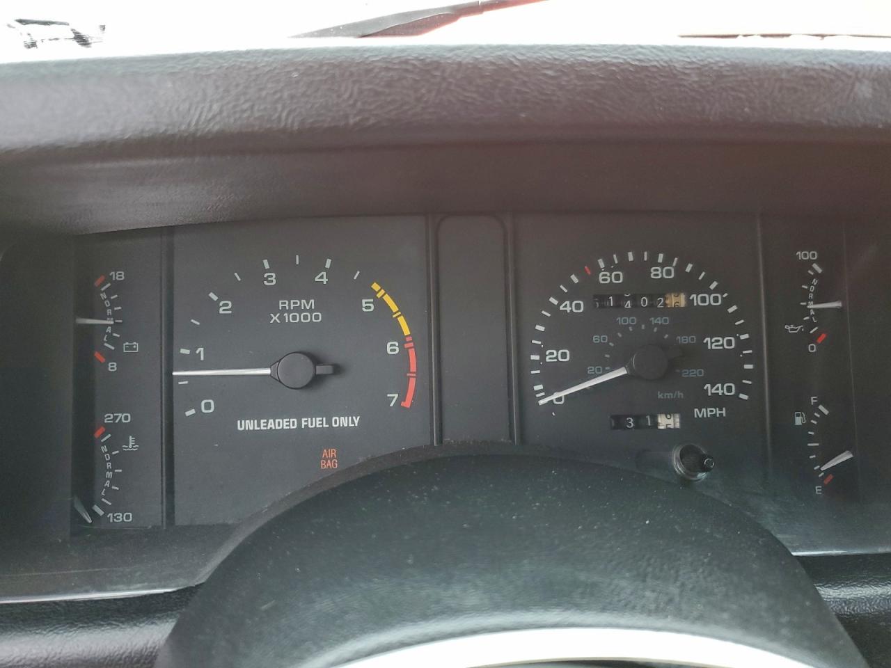 1990 FORD MUSTANG LX photo 9