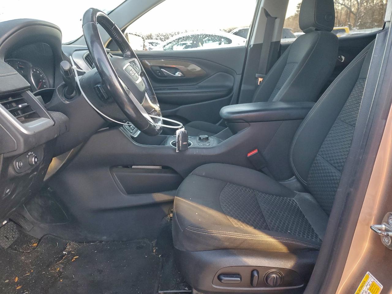 2019 GMC TERRAIN SLE photo 7