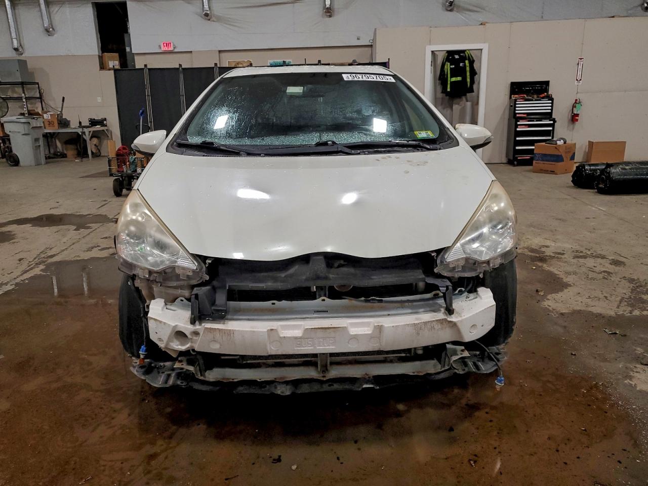 2012 TOYOTA PRIUS C photo 5