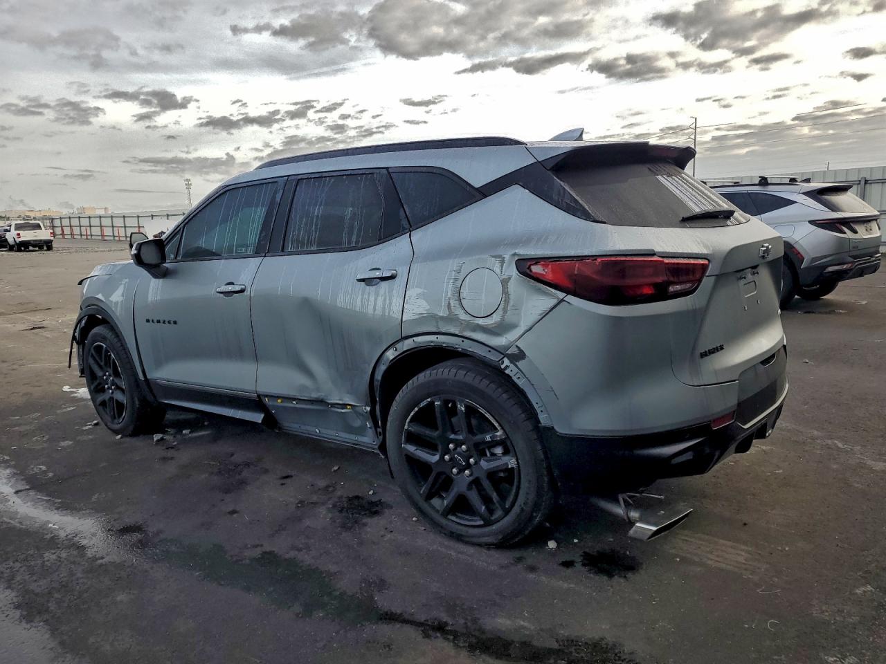 2025 CHEVROLET BLAZER RS photo 2