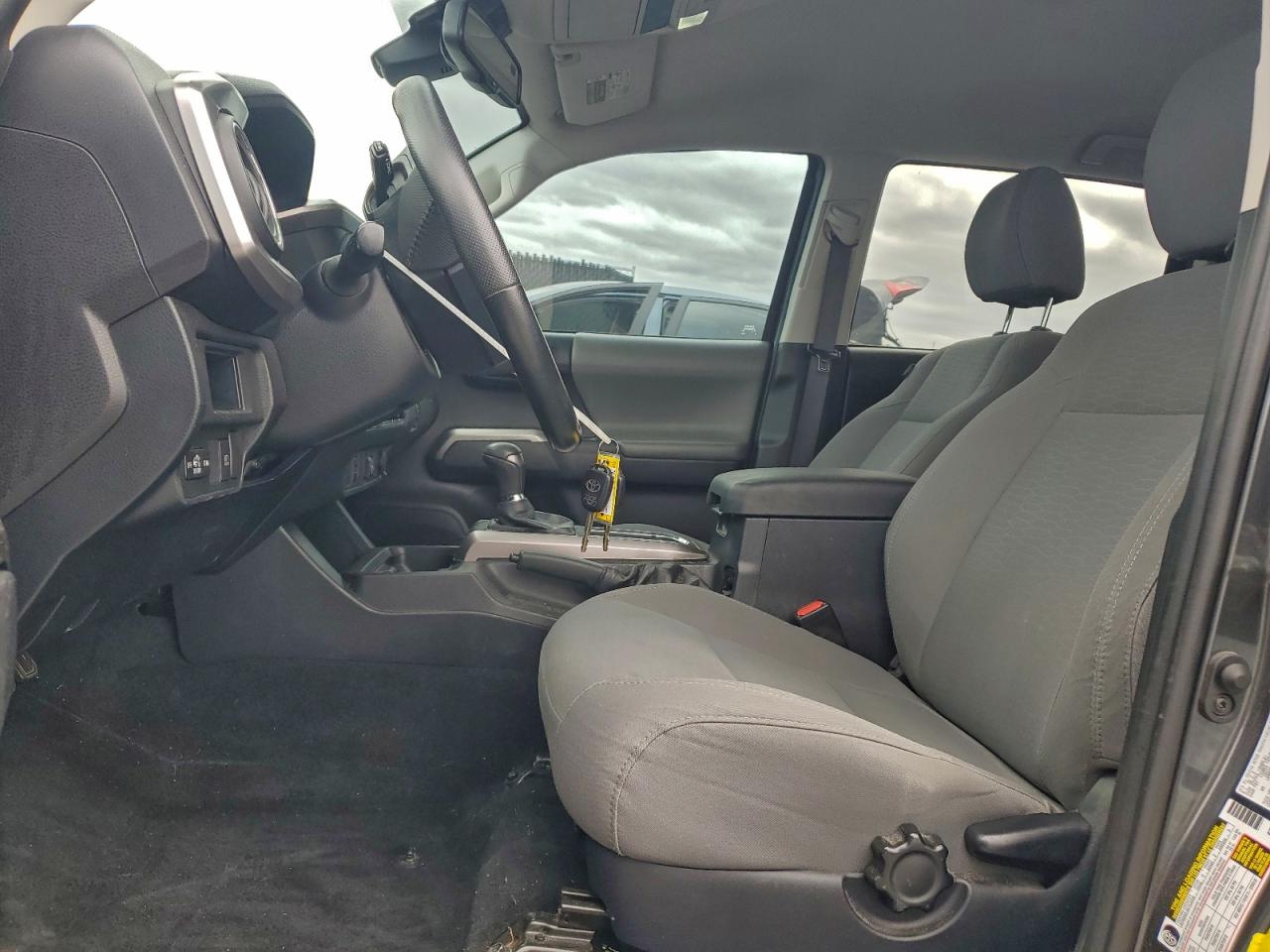 2019 TOYOTA TACOMA DOUBLE CAB photo 13