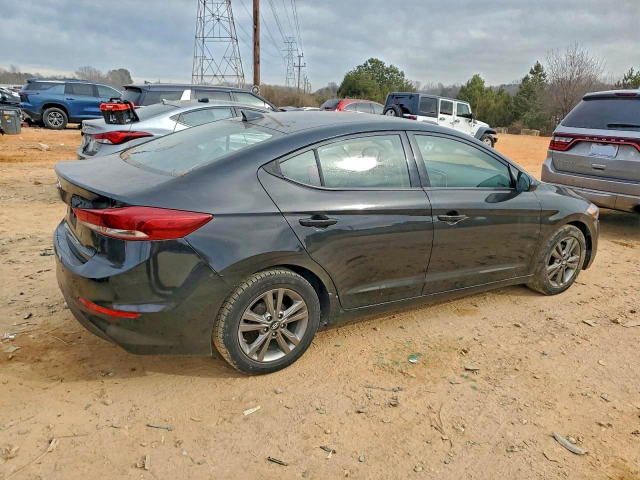 2017 HYUNDAI ELANTRA SE photo 3