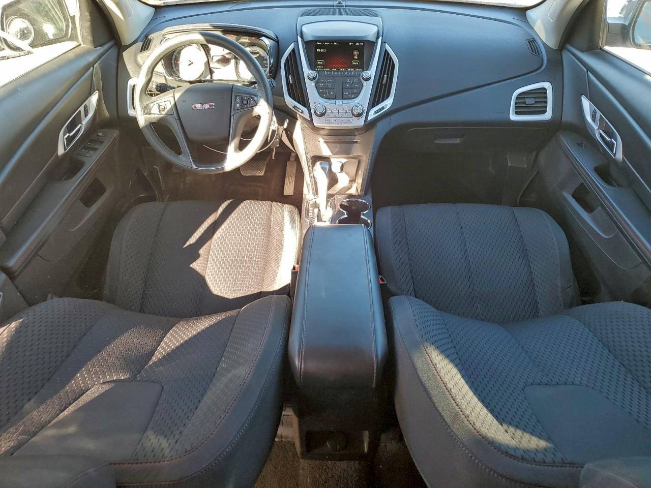 2015 GMC TERRAIN SLE photo 15