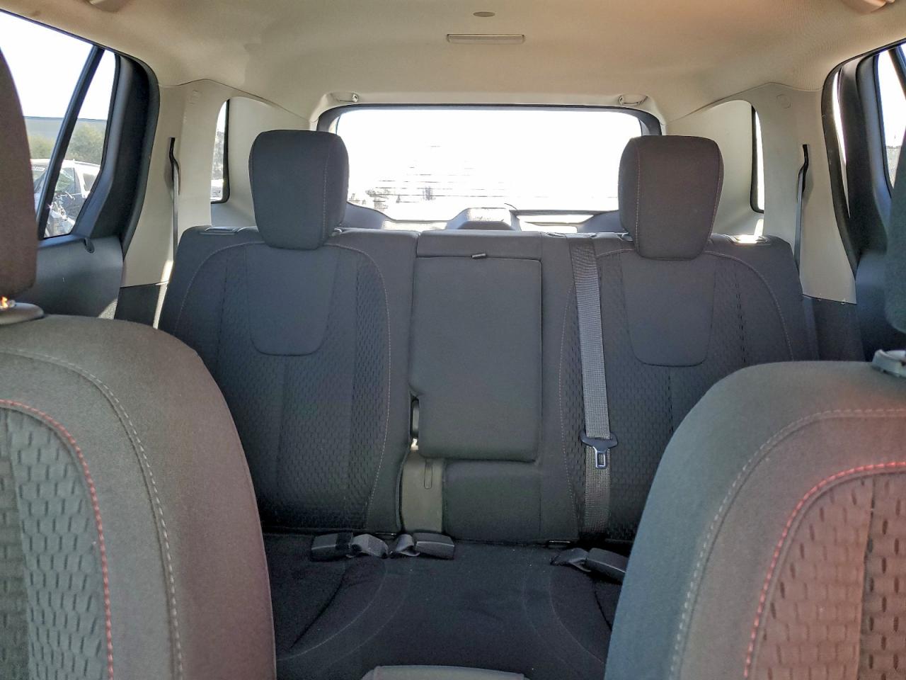2015 GMC TERRAIN SLE photo 19