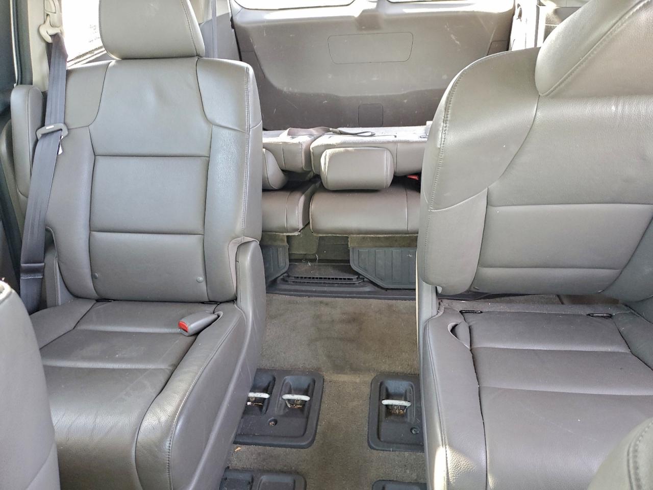 2016 HONDA ODYSSEY TOURING photo 28