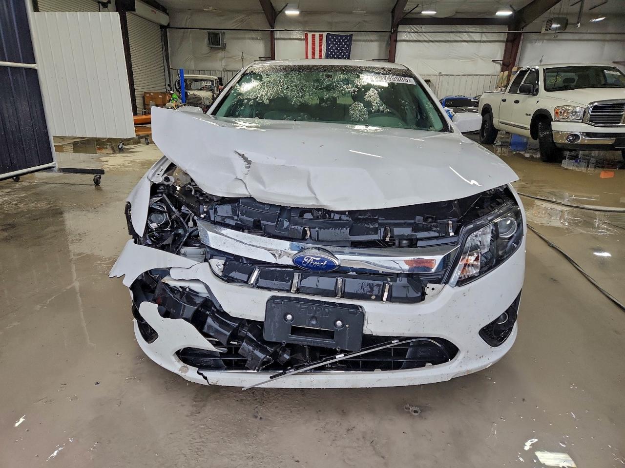 2011 FORD FUSION SE photo 5