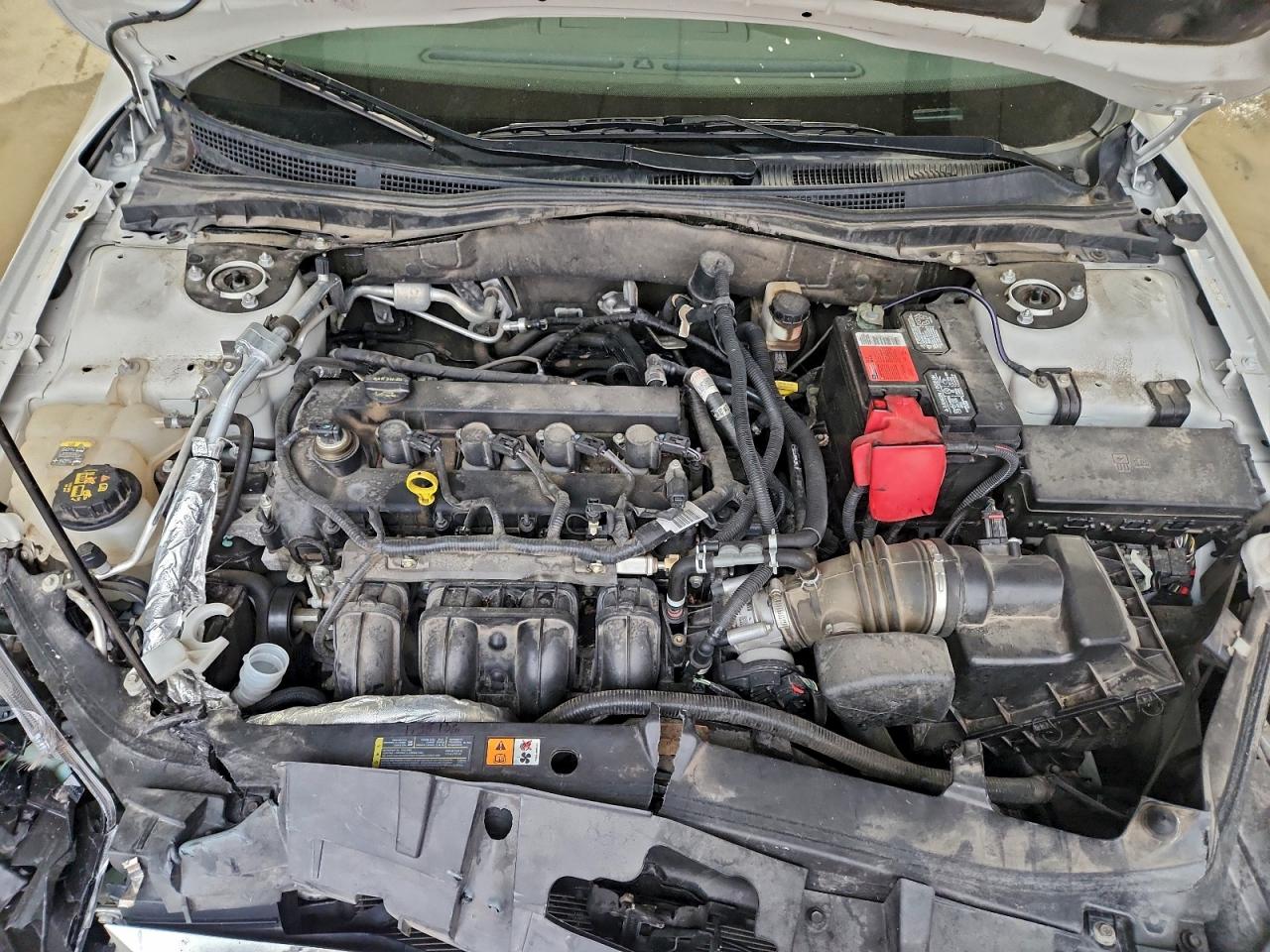 2011 FORD FUSION SE photo 11