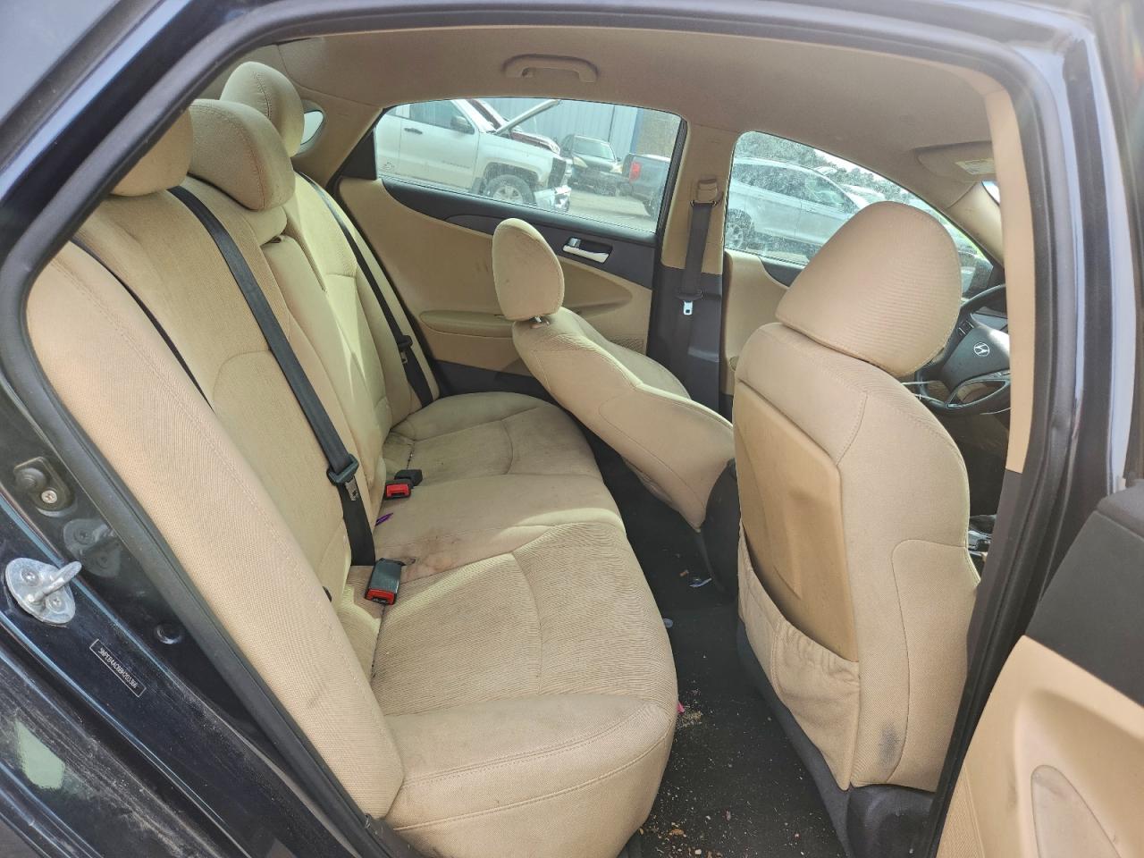 2011 HYUNDAI SONATA GLS photo 10