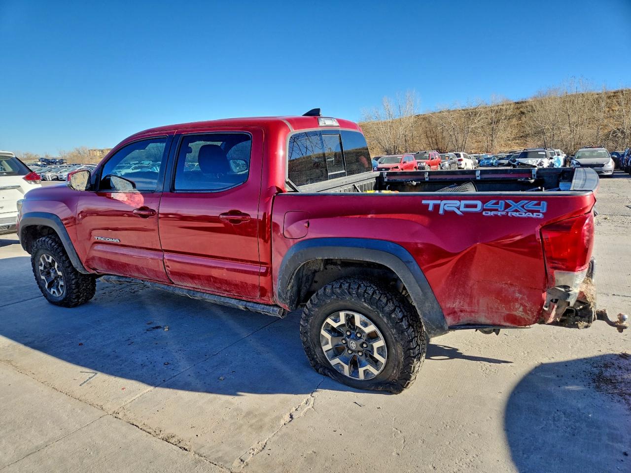2017 TOYOTA TACOMA DOUBLE CAB photo 2