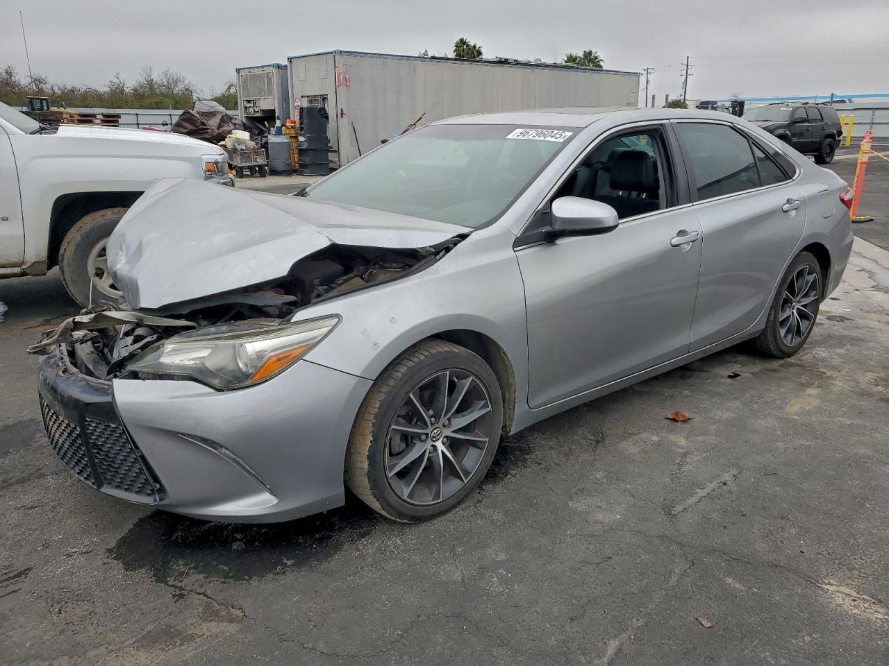 2015 TOYOTA CAMRY