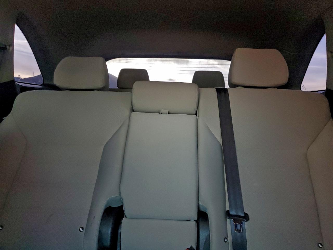 2016 KIA SORENTO LX photo 10