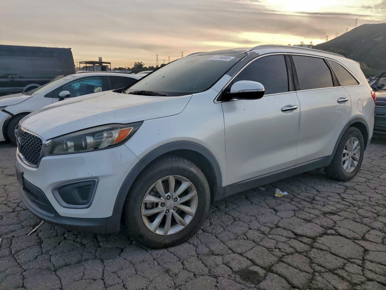 2016 KIA SORENTO LX — MECHANICAL damage — photo 1