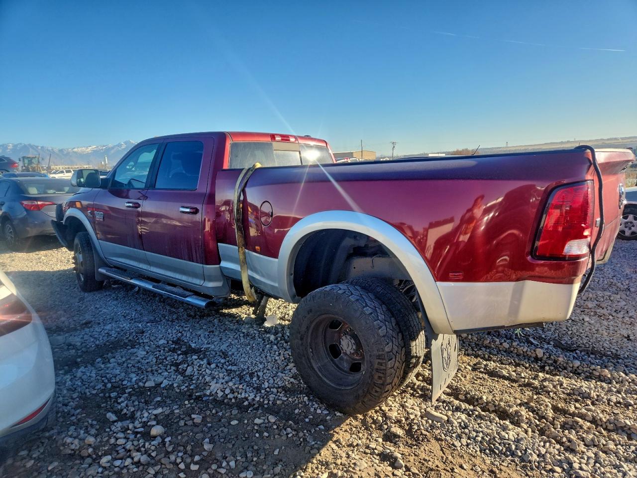 2012 DODGE RAM 3500 LARAMIE photo 2