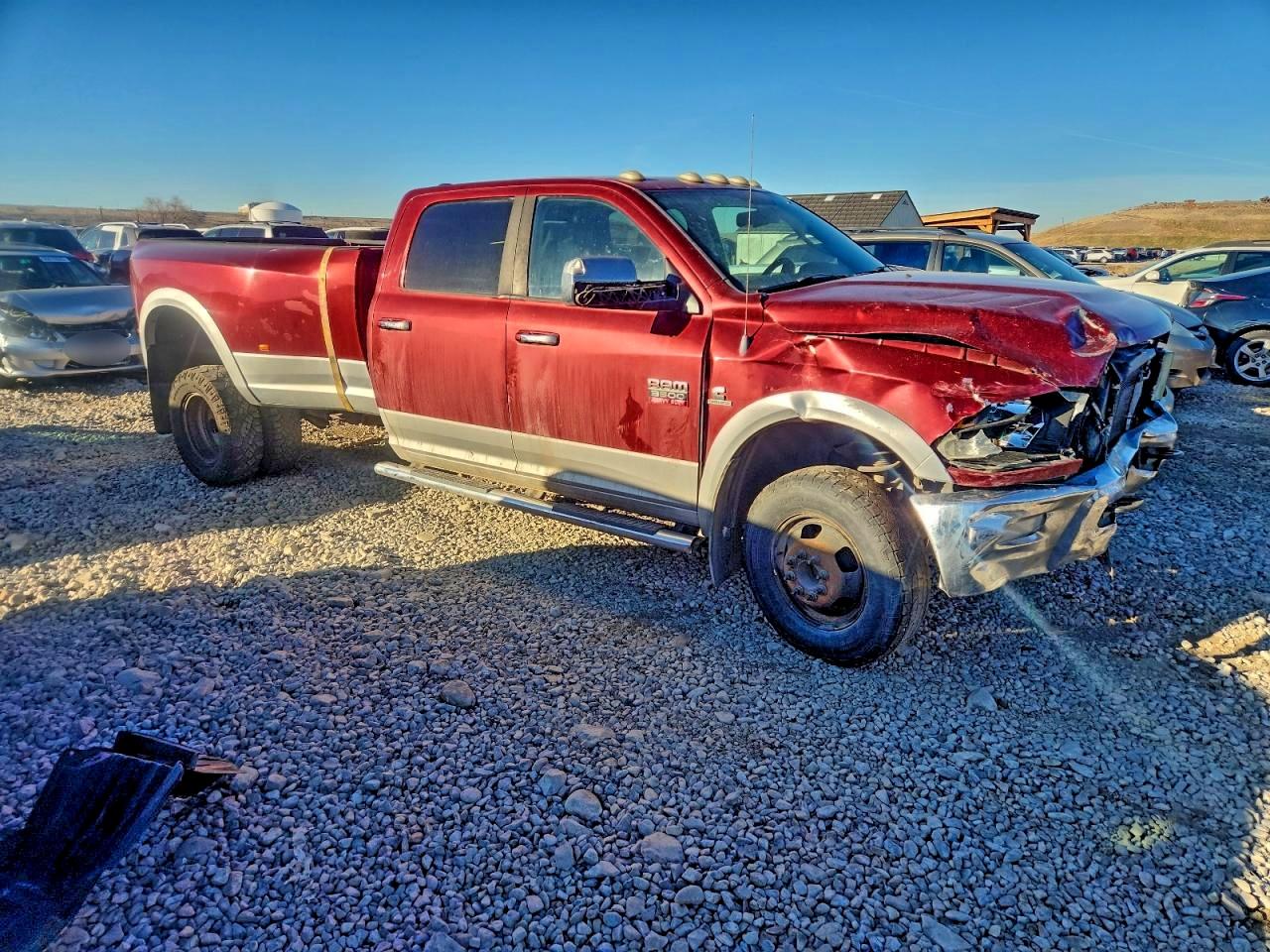 2012 DODGE RAM 3500 LARAMIE photo 4