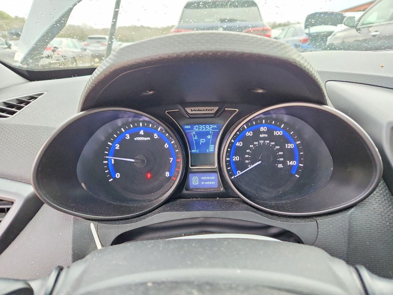 2015 HYUNDAI VELOSTER TURBO photo 9