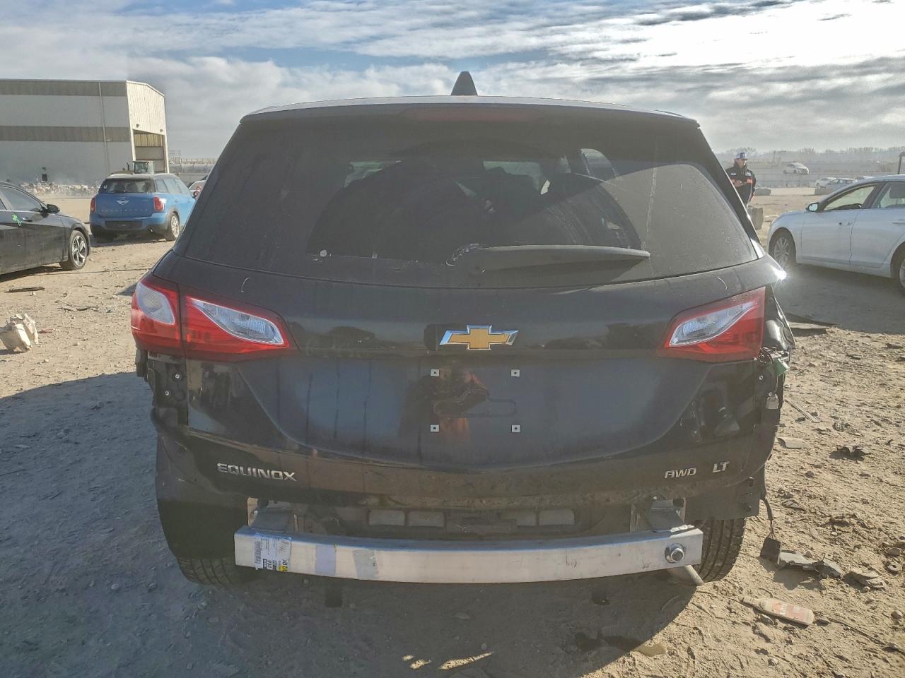 2020 CHEVROLET EQUINOX LT photo 6