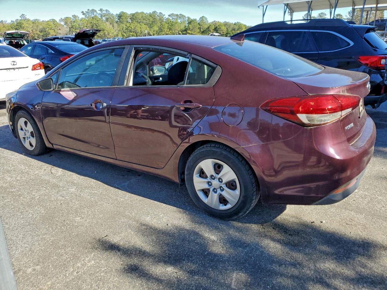 2018 KIA FORTE LX photo 2