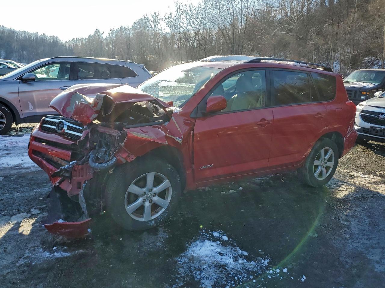 2006 TOYOTA RAV4 LIMITED — FRONT END damage — photo 1