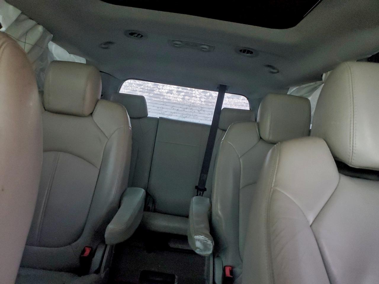 2010 GMC ACADIA SLT-2 photo 10