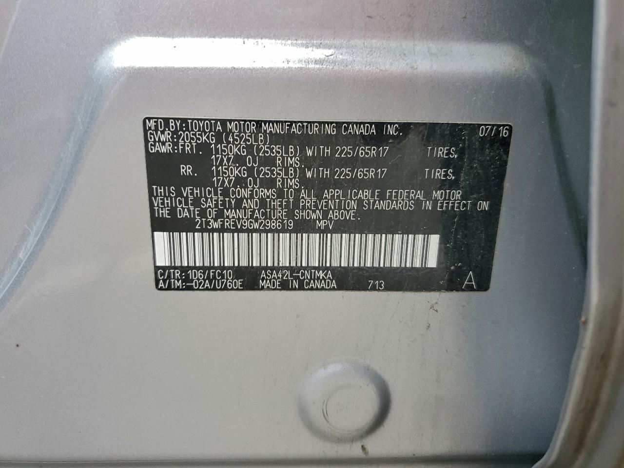 2016 TOYOTA RAV4 XLE photo 40