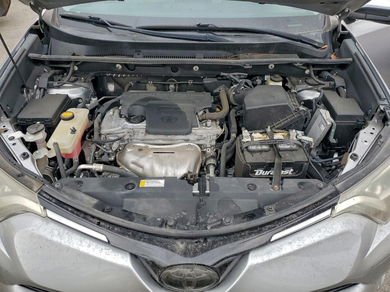 2016 TOYOTA RAV4 XLE photo 34