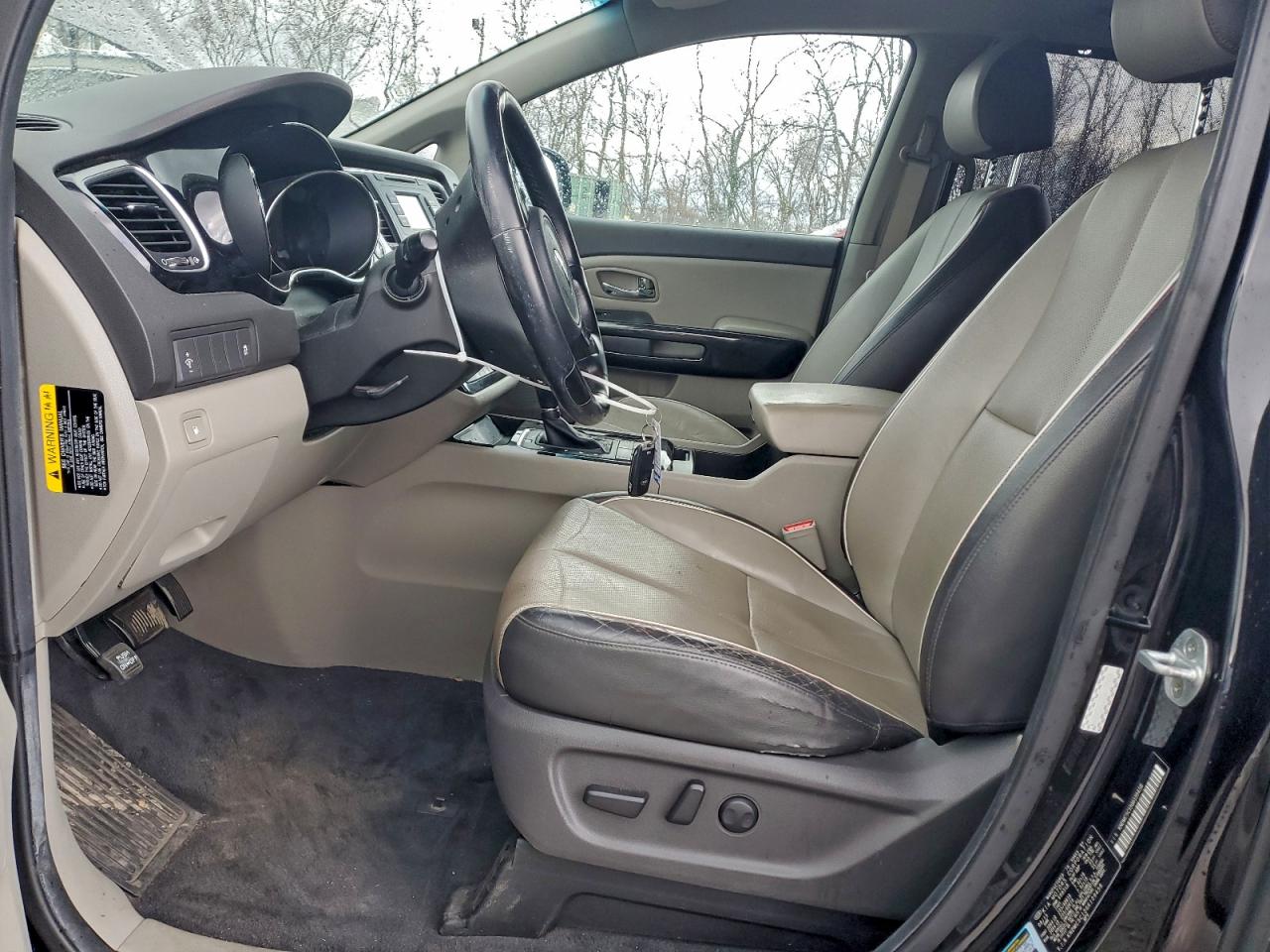 2016 KIA SEDONA EX photo 25