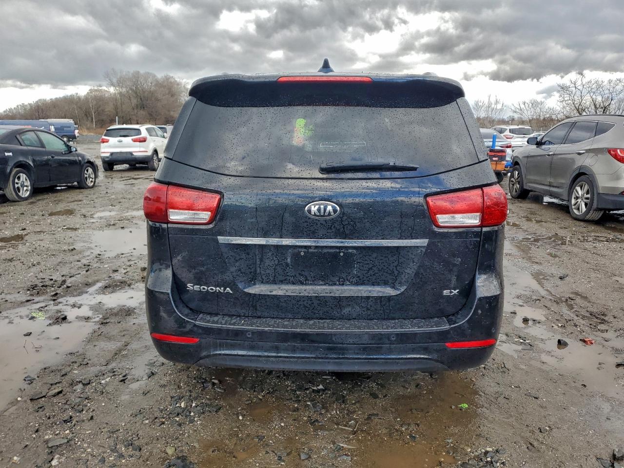 2016 KIA SEDONA EX photo 21