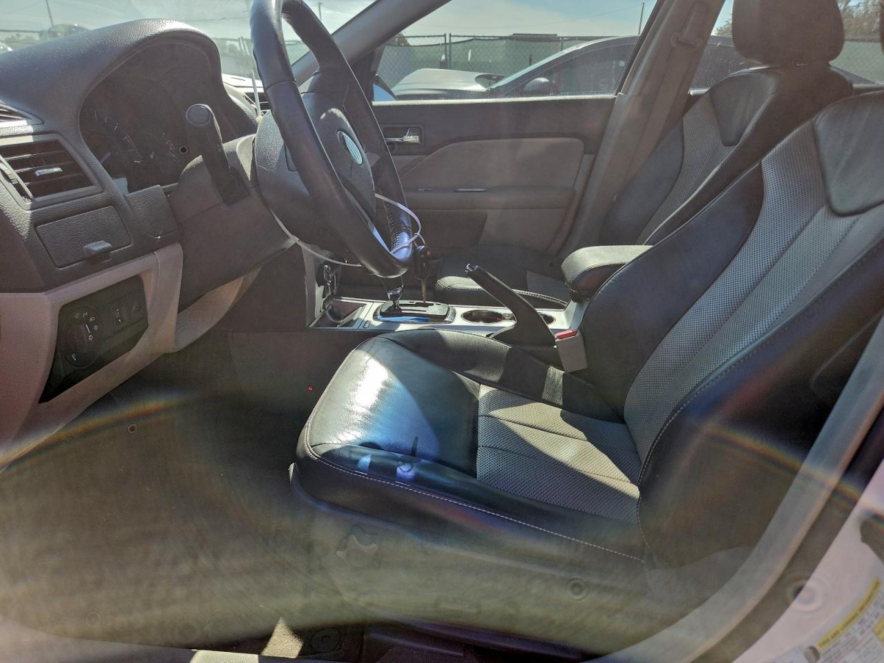 2010 MERCURY MILAN PREMIER photo 7