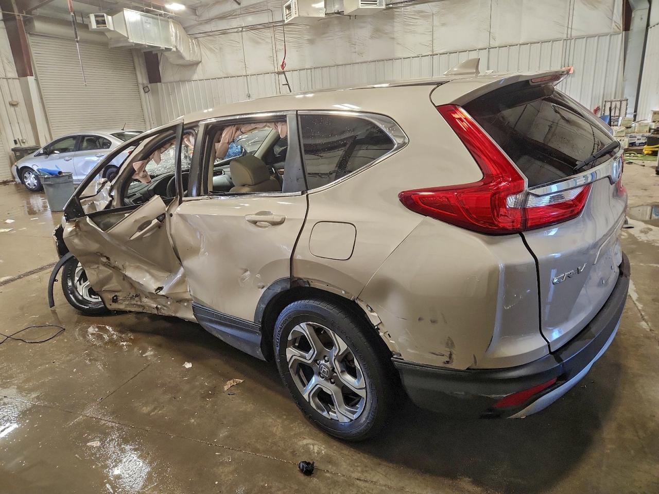 2018 HONDA CR-V EX photo 2