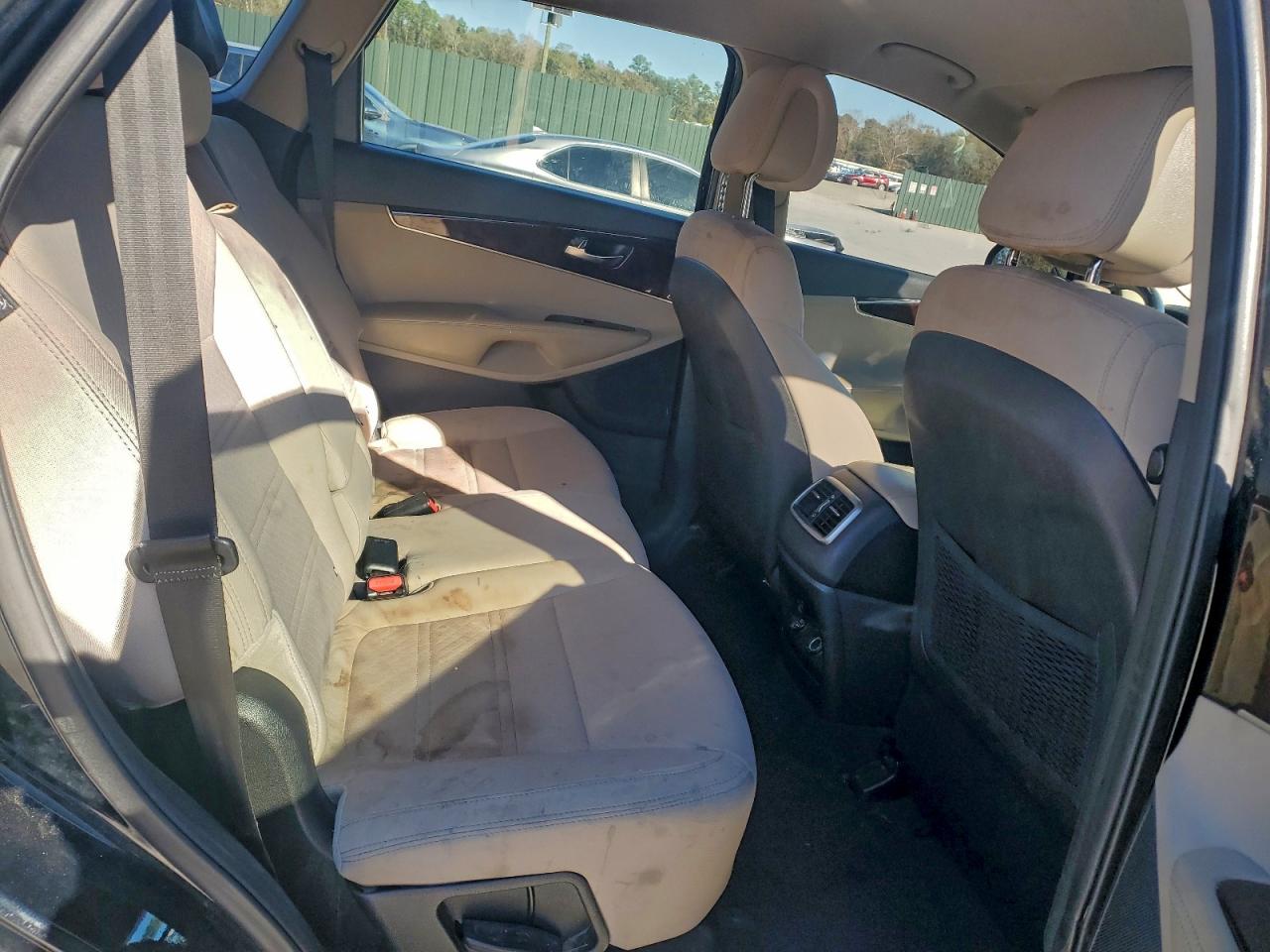 2016 KIA SORENTO LX photo 21