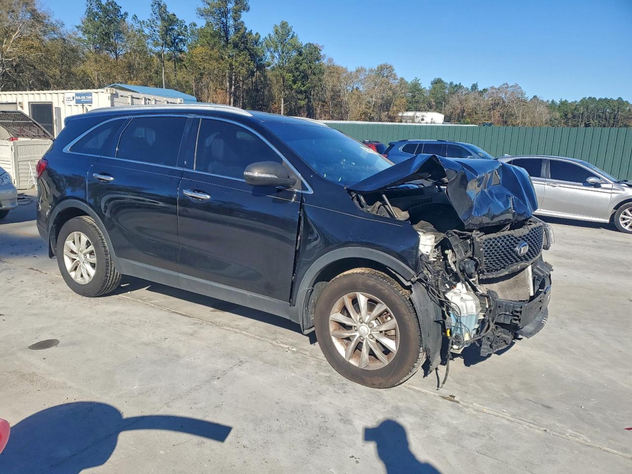 2016 KIA SORENTO LX photo 7